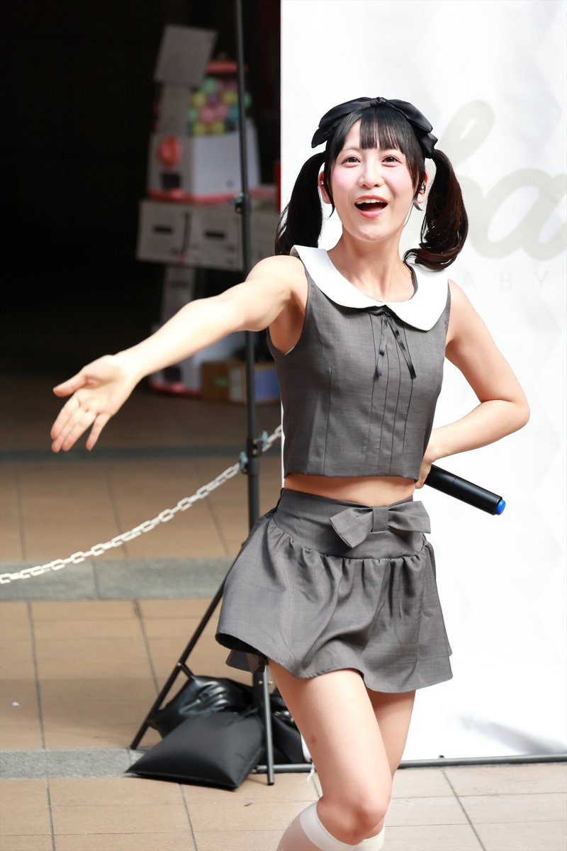 yuzolive's tweet photo. 2026年7月26日 湊町リバープレイス
Urahara vol.48 1部
関西拠点ガールズアイドルグループ
Bae<3(ベイビーラブ)
MEGUちゃん🤍
#bae3
#ベイビーラブ
#MEGU https://t.co/o4l8lhWBHg