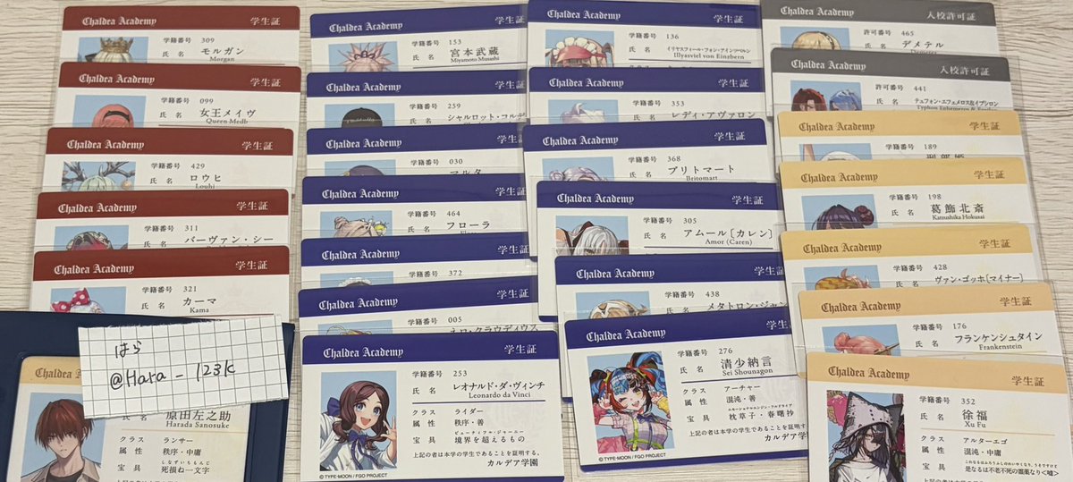 Hara_123K's tweet photo. 【交換】FGOfes2026

缶バッジ　カルデア学園IDカード　ランダムシールシート　クリア扇子

譲　画像1〜5
求　同種orバイノーラル原田左之助

郵送／Yahooフリマ匿名交換／8/14星見付近手渡し（午前中）

お気軽にお声掛けください！ https://t.co/4tkT1N6Hjb