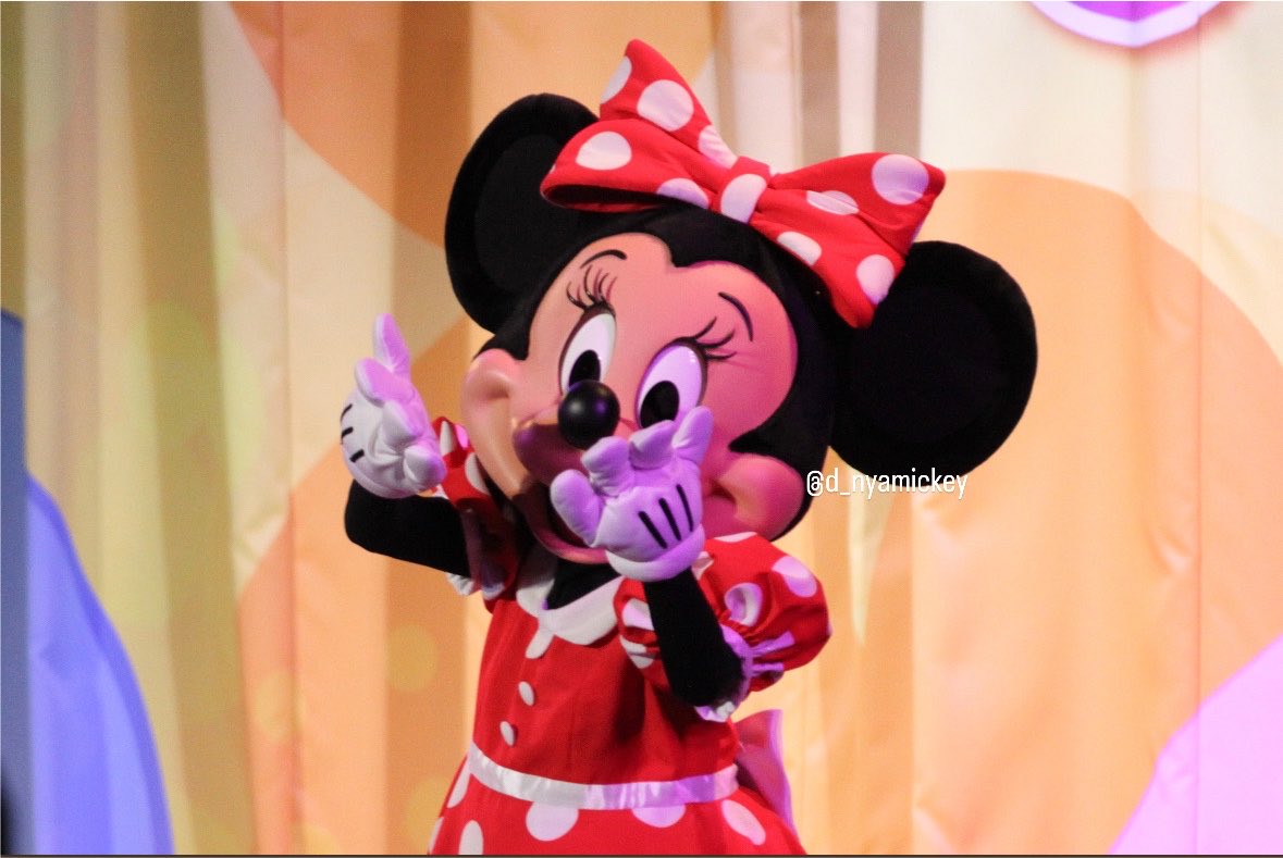 d_nyamickey's tweet photo. 昨日のジャンボリミニーちゃん🎀
投げちゅーかわいい💞

もっとカメラ上手くなりたいなぁ😭😭 https://t.co/Om2bxmPl2W
