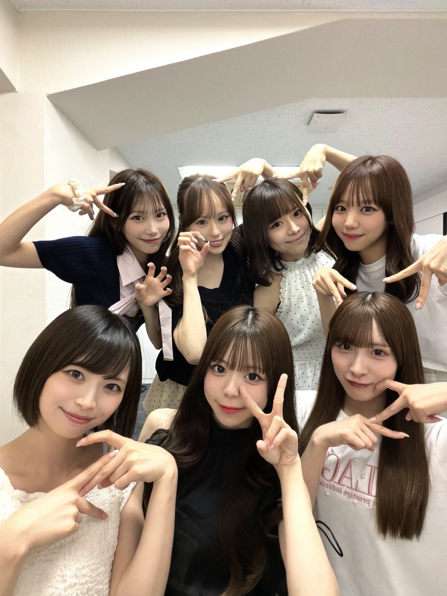 FRESHCHARM_'s tweet photo. FRESH CHARM 浴衣単独公演
「ふれちゃ夏祭り」まであと2日…！🎐𖤐⋆

デビューライブから1ヶ月、そしてデビューライブ以降初の単独ライブです♡♡♡

チケット情報 🔽
🗓️8/4（火）
📍Spotify O-Crest
🕓開場17:30 / 開演18:30
🎟️前方6500円 一般2000円
※前方は完売となっております。

🔗https://t.co/vQAG1Attlh
【販売期限】
〜8/3（月）23:59

#FRESHCHARM #ふれちゃ