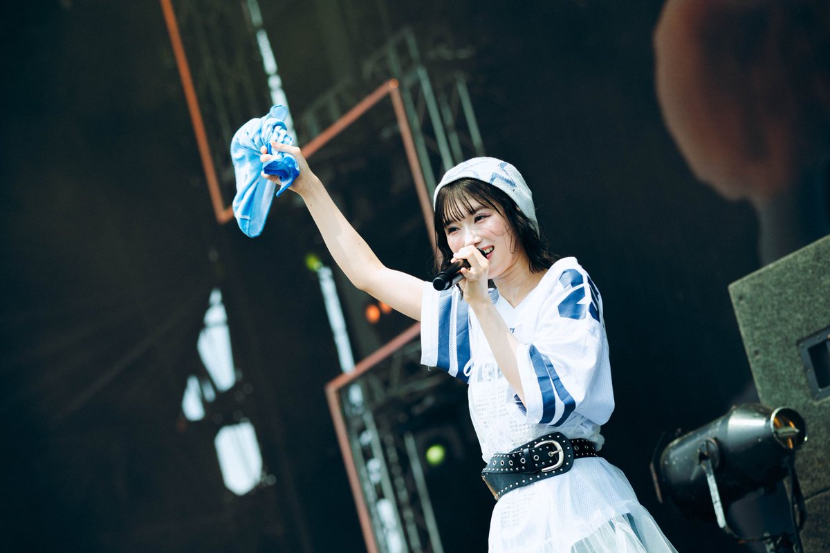 yoooutopia's tweet photo. #ジャイガ かんかん照りの暑いなか、一緒にライブを楽しんでくれてありがとう◝✩

1番大きなステージでみんながタオル回す光景が見られて嬉しかったです🏄

またパワーアップして来年も戻ってきたい…！ https://t.co/sRqb9uilyk