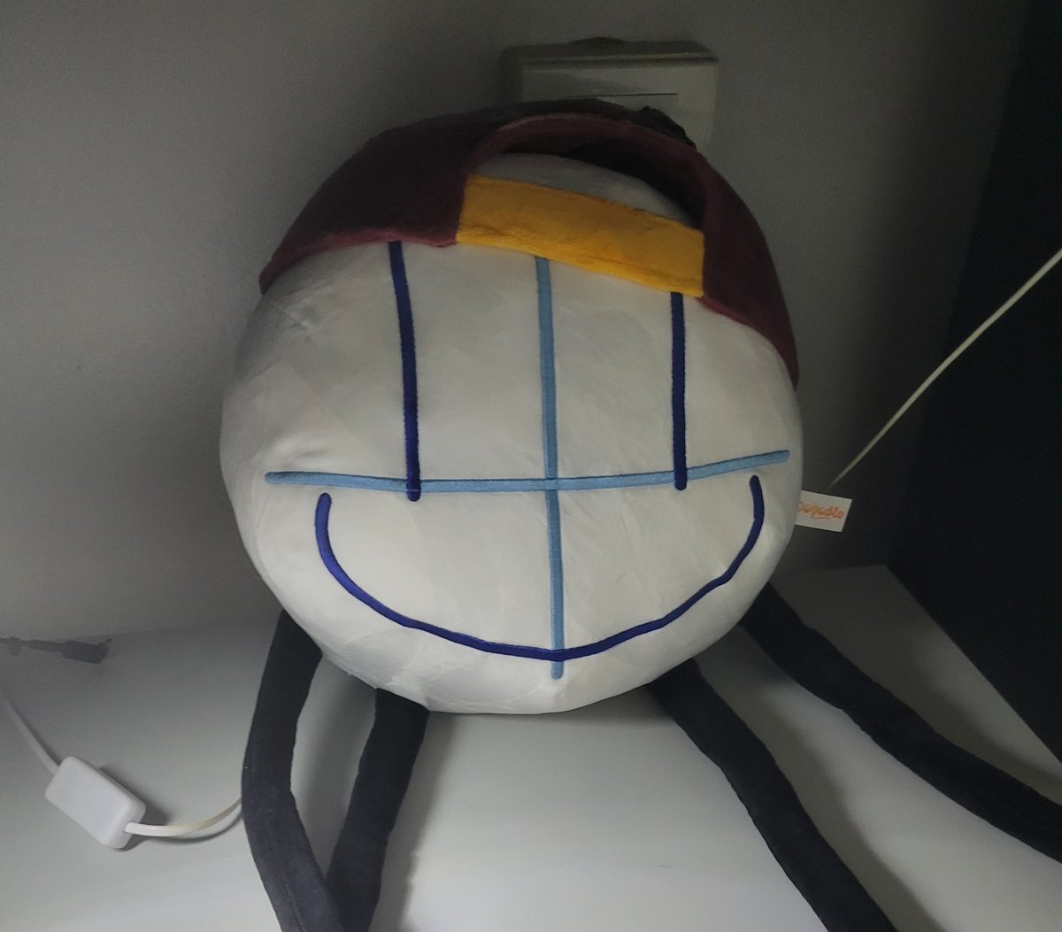 matrixthematic's tweet photo. Custom animatic plush (from idoodle) bcs I have free will #animaticbattle #osc #osctwt https://t.co/qOJe3cbyTl