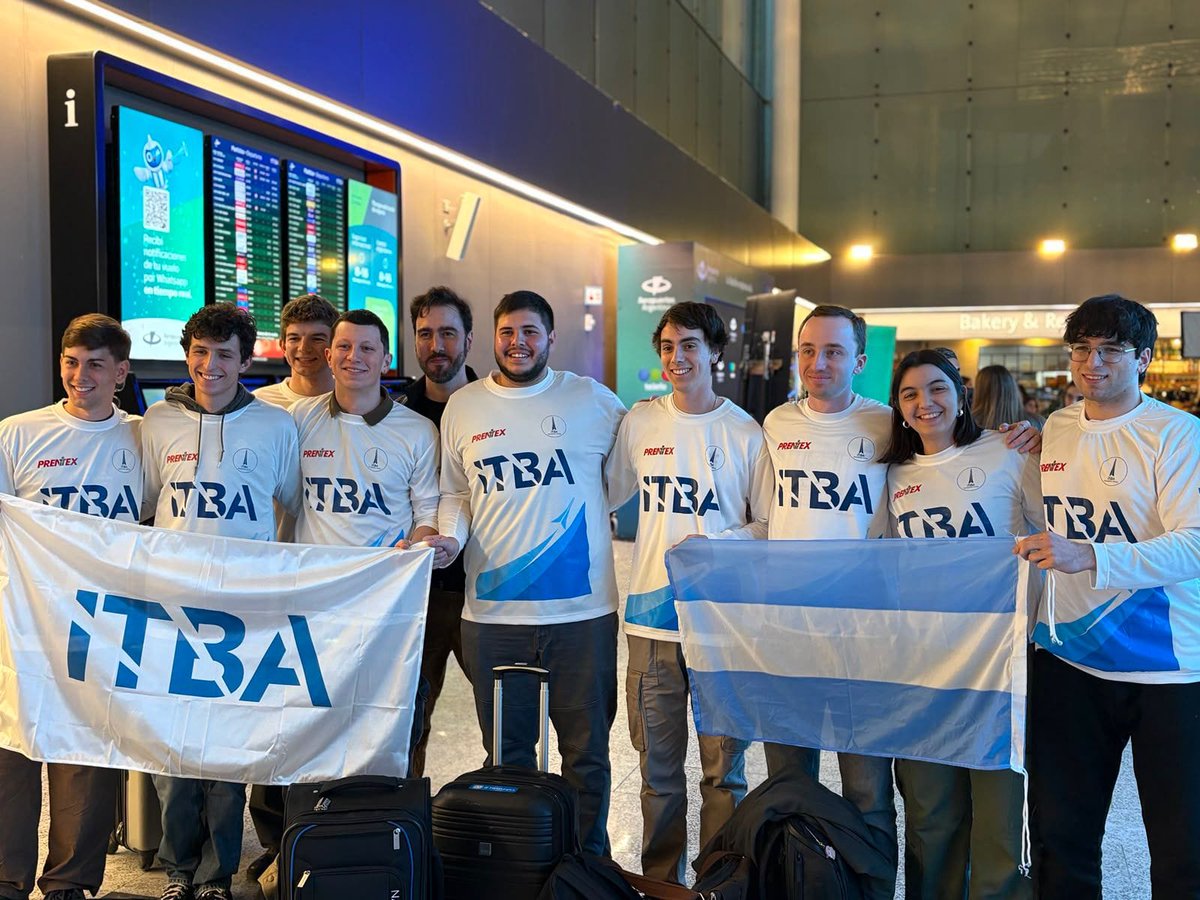 infobae's tweet photo. CÓMO NACIÓ EL COHETE DISEÑADO POR ESTUDIANTES ARGENTINOS QUE GANARON UNA COMPETENCIA INTERNACIONAL DE INGENIERÍA | Por Camila Caruso

El equipo argentino de ITBA Rocketry Team logró un hito para la ingeniería nacional al conquistar el primer puesto en la categoría de Diseño y Construcción en la International Rocket Engineering Competition (IREC) 2026.

Con más de 60 estudiantes de diversas disciplinas, el grupo diseñó y fabricó el cohete supersónico Aconcagua, que compitió desde el 15 hasta el 20 de junio entre 150 equipos universitarios de todo el mundo en Texas, Estados Unidos.

Infobae📎https://t.co/iCQUf176uk