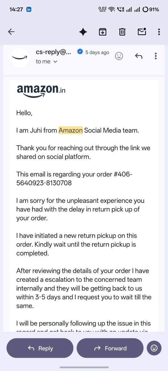 DrSagarG's tweet photo. @AmazonHelp @amazonIN @AmazonHelp 
It has been 5 days since your email claiming a return will be initiated,yet no one has come to pick up the order nor have i received any update. All i am lookign for is a quick return &amp; refund. https://t.co/jXzR76bva8