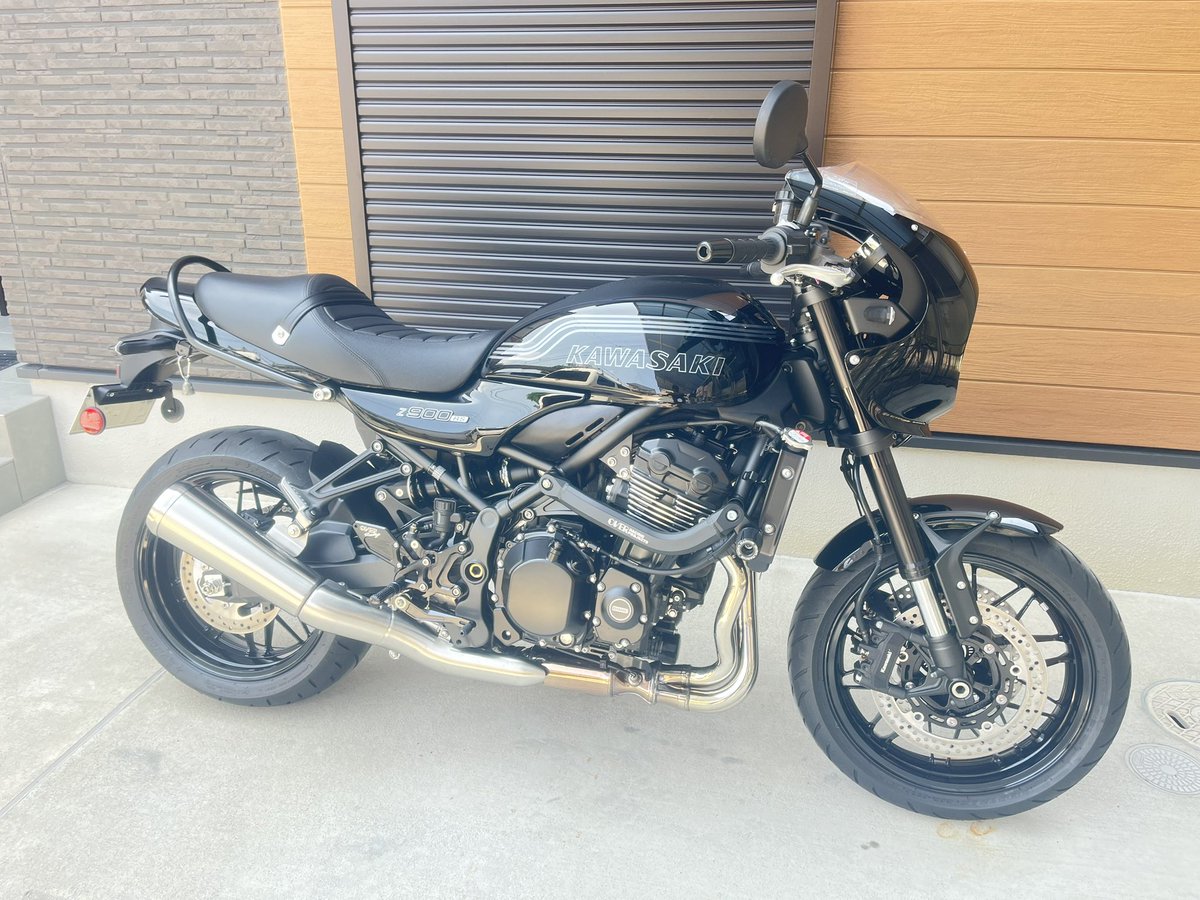 asus48's tweet photo. 本日🏍️Z900RS CAFE納車しました！
早速昼からビワイチしてきましたw
これから宜しくな相棒❤️😊 https://t.co/JsIgco7VSp