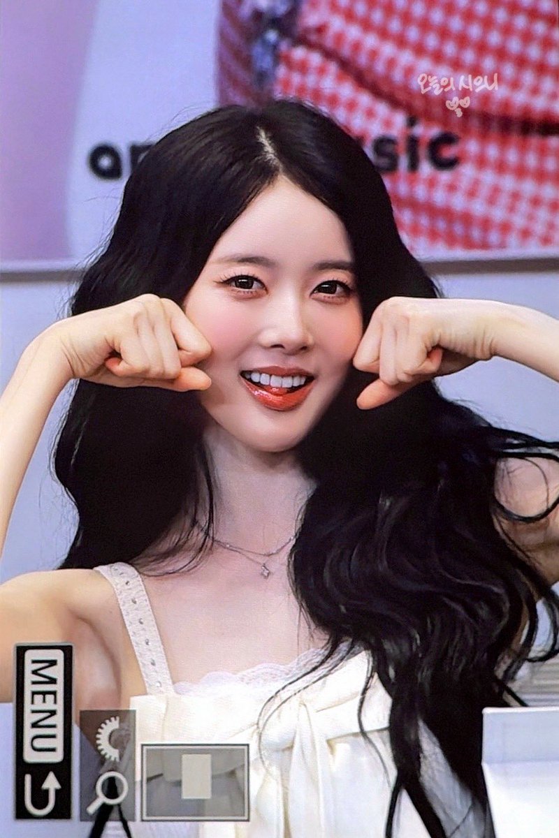 xxingae's tweet photo. 260802 #스테이씨 #STAYC #시은 #SIEUN https://t.co/2BGCcBGs4L