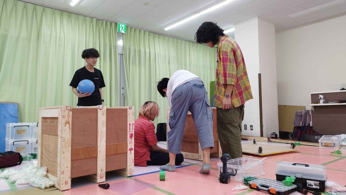 TUT_RC's tweet photo. 先日、香港で開催されるABUロボコンに向けて、ロボットを発送しました！

無事につくことを祈りながら見送りしました！

無事発送ができて一安心していますが、本番までまだまだ準備は続きます🔥
引き続き応援よろしくお願いします🙌

#ABUロボコン https://t.co/1GusyYKE9E