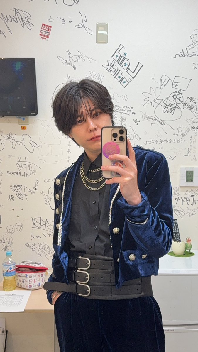 BLACKIRIS_hiro's tweet photo. 大阪二日目ありがとうございました😊

大阪の盛り上がりはいつも最高だね！
楽しかったー！！！！

そしてしおぴおめでとう🎊 https://t.co/lvH20mA5d5
