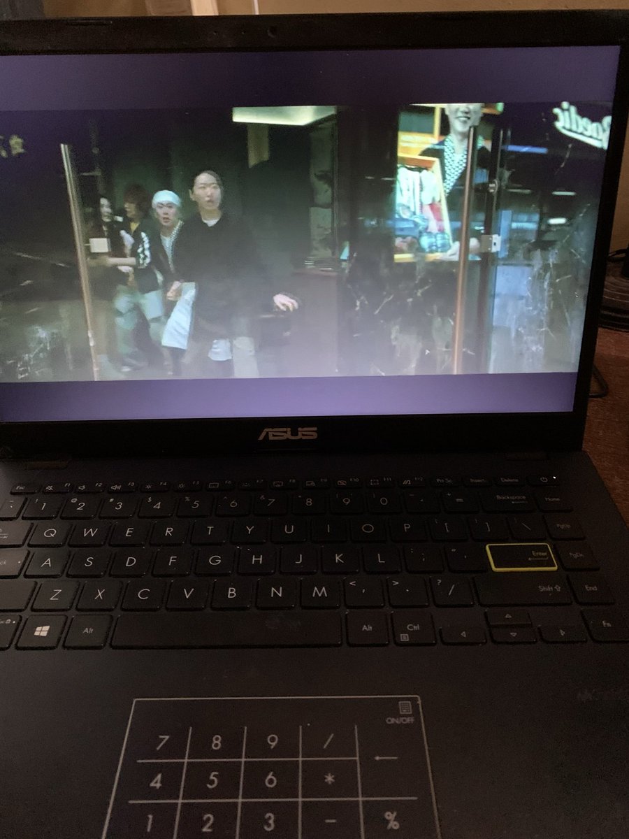 rendikerinn's tweet photo. nonton film colony nih guys,  anyone ada yg udah nonton belum? https://t.co/o2N0paEtVv