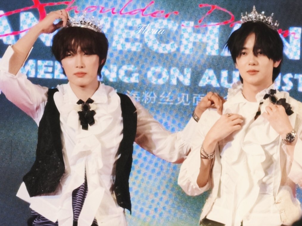 lSPFraQVuR17312's tweet photo. 我们是对方特别的人～

上海  《双肩栖梦》见面会

2026.8.1

#OMEGA_X #오메가엑스
 #재한 #JAEHAN 
#예찬 #YECHAN https://t.co/r5in42B4Nl