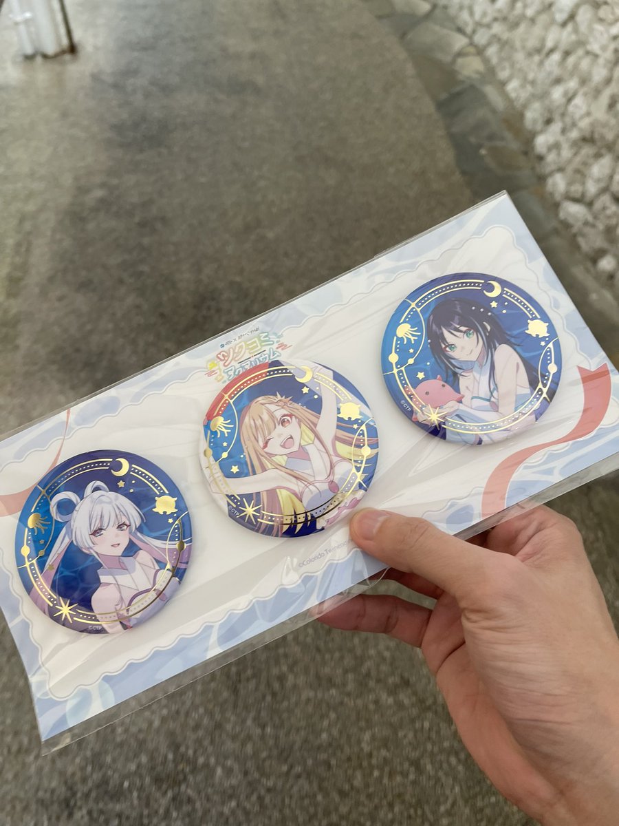 konnyakMaterial's tweet photo. カラオケ→水族館 https://t.co/dkLkc8Rla5