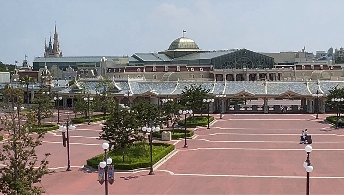KKChannel_2001's tweet photo. 🏰🌋Today's Tokyo Disney Resort.
#DisneyParks
#tokyodisneyresort https://t.co/NPaeisFFBy
