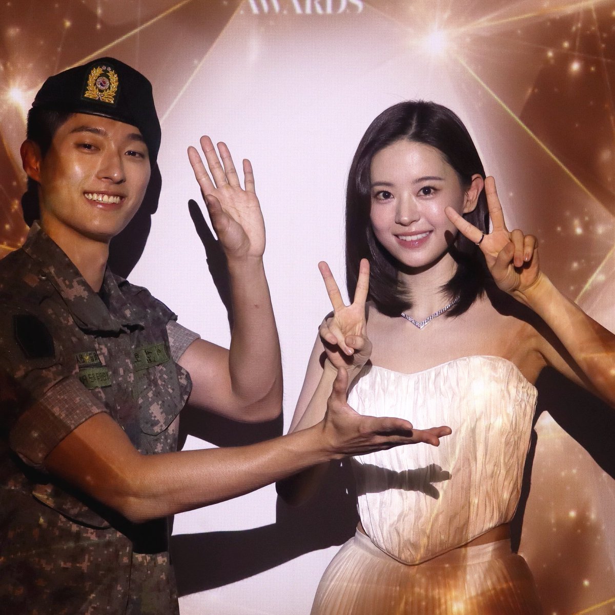 luv200s's tweet photo. 청룡 건우세아 네컷 https://t.co/IIwvssFCOg