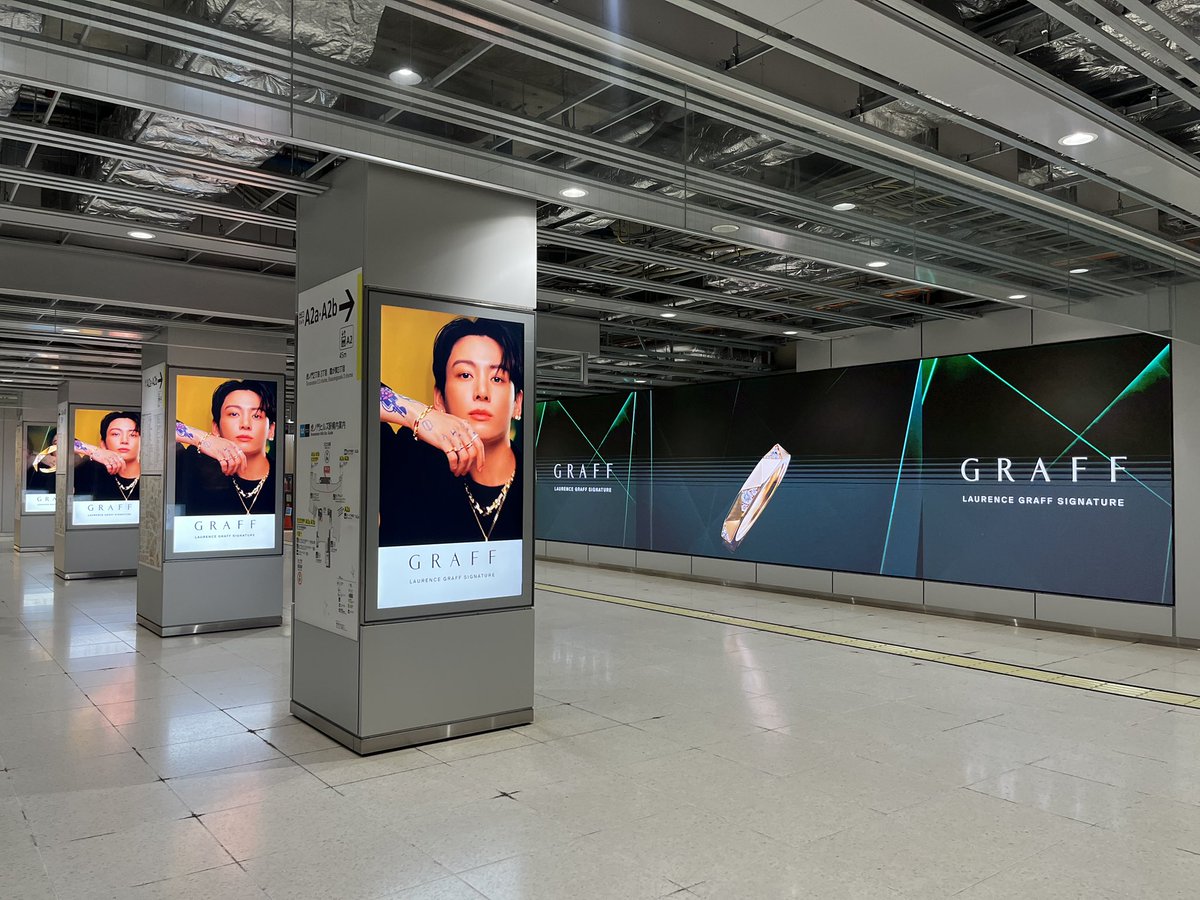 knm_1204's tweet photo. 麻布台ヒルズ駅にJK〜〜〜〜！！！！ https://t.co/xmCkLRLaGl