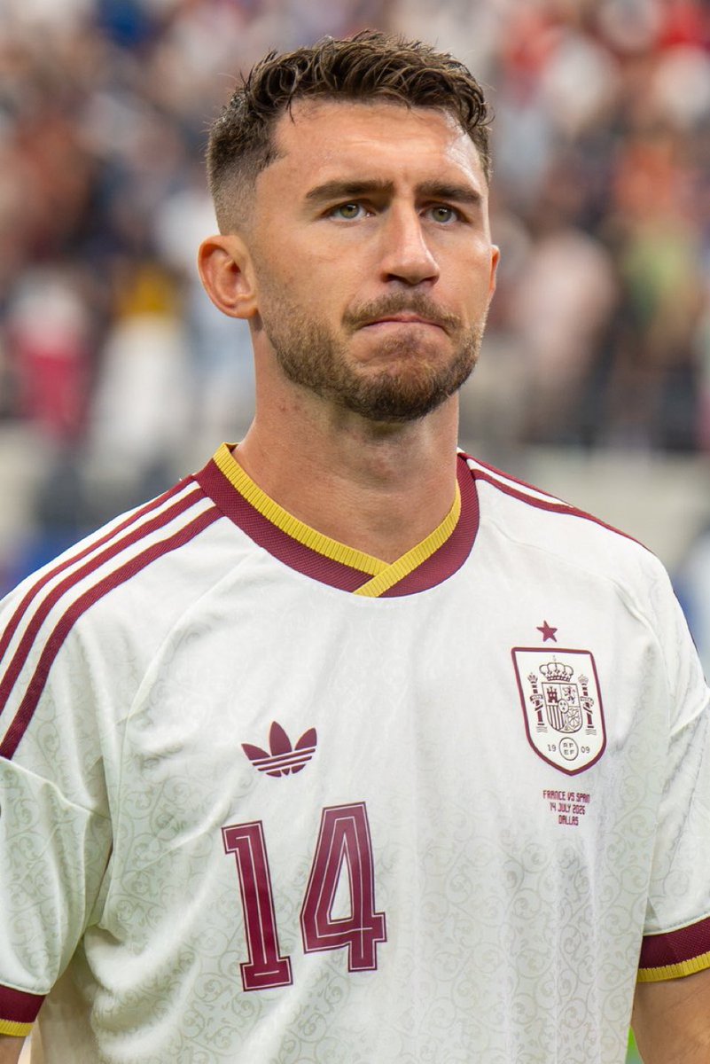 fcbisprime's tweet photo. 🚨 ÚLTIMA HORA: El Athletic Club exige 80 millones de euros por Aymeric Laporte.

El FC Barcelona fue uno de los clubes interesados en su situación tras la Copa del Mundo.

— @diarioas https://t.co/IuDu4piwSS