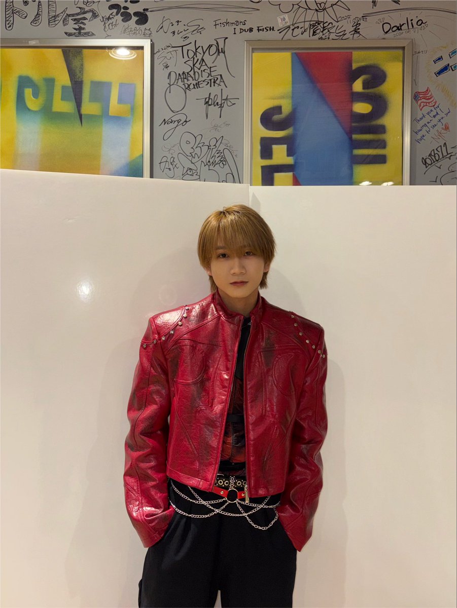 BANGERS_MANATO's tweet photo. リリイベ茶屋町 ありがとうございました！
遠くから来てくれたBamのみんな、
関西の方も初めてのみなさんも、
一緒にリリイベ初日盛り上がれて最高でした！

8月は関西含めまだまだたくさんイベント
あるので、ぜひまた会いに来てください！
次のリリイベは8日！タワレコ新宿で待ってます！👋 https://t.co/bqidSLn4Wb