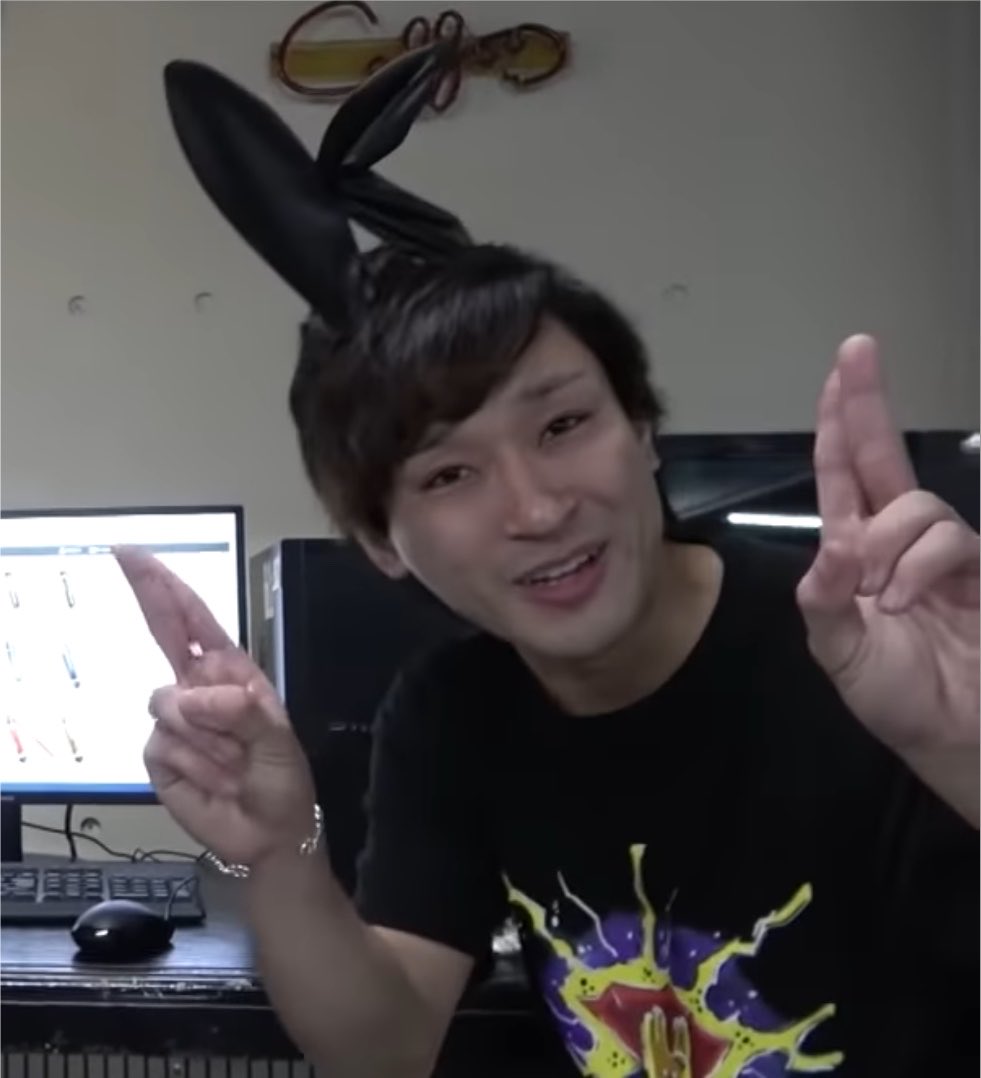 TO_812_432's tweet photo. バニーの日🐰💚うさみみとしみつ❕ https://t.co/pCE0Oigbet