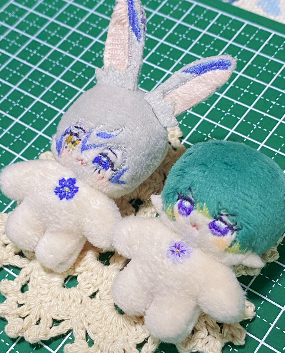 Nello_FF14's tweet photo. 自機ぬい作りの合間に5cmのちいさきいのちを作りました🪡 https://t.co/YbZl9cSoTD