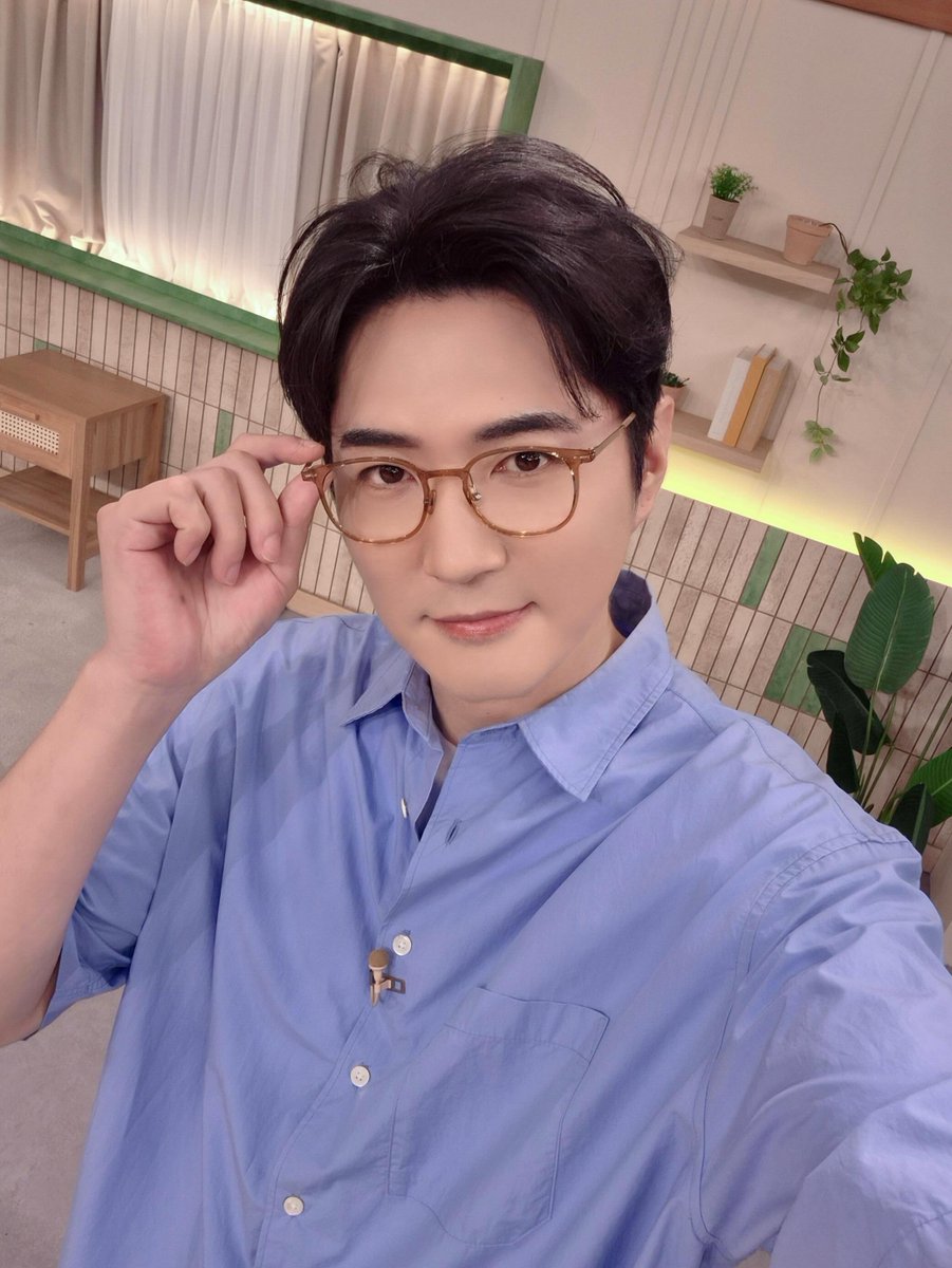 fangori0113's tweet photo. 데니안 오피셜 인스타
🔗https://t.co/sa81Kjrv6u

[📷]

속이 편한 밥상🍚
8월의 시작도 데니와 알토란🩵

#데니 #데니안
#DANNYAHN
#알토란 https://t.co/iFdKEuuVZn