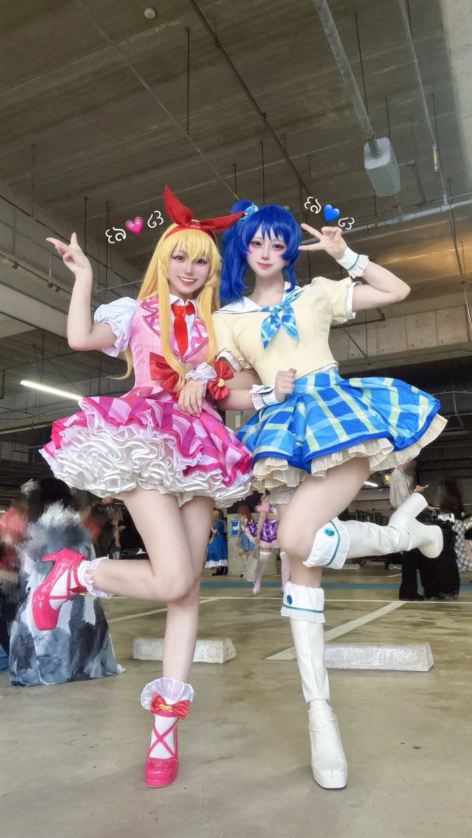 mlk0_t's tweet photo. ⚠︎︎cosplay

アイカツ！

星宮いちご🍓×霧矢あおい🫐

#アコスタみずほPayPayドーム福岡 
#アイカツコスプレ https://t.co/DZ17GPHexT