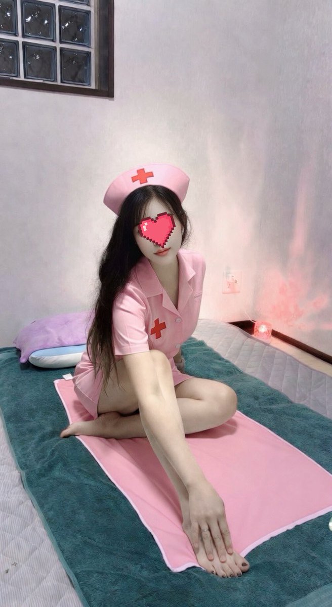 summer58xa7's tweet photo. 大学生20歳もも
大学生21るな
日本語上手
暑いから一緒シャワーしましょうか？🚿😅🥹❤️ https://t.co/FBsjfwPZIg