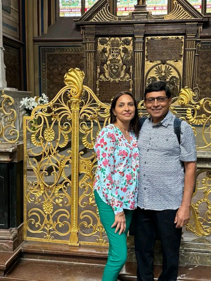 anitapatel901's tweet photo. Prague ❤️❤️👌
Happy Sunday ❤️ https://t.co/PrqpzhaHUe