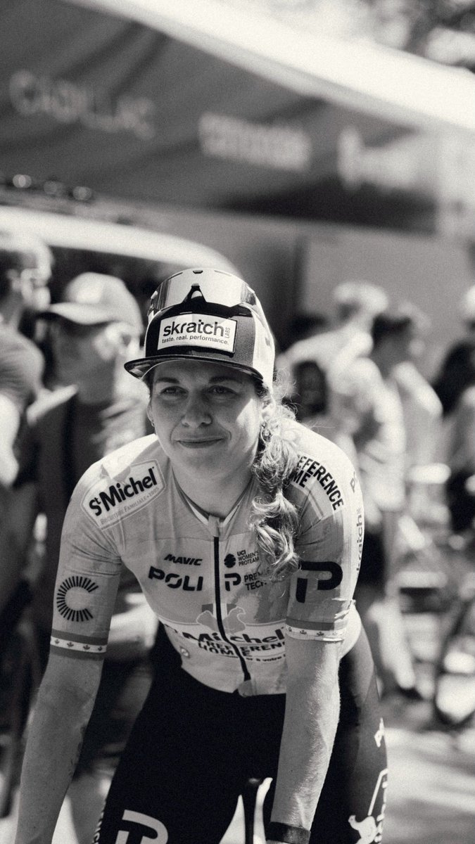 Arcalis1997's tweet photo. Alison Jackson 📸 by Jon Olarte
#TourDeFranceFemmes #Stage1 https://t.co/5ye7yhaOK1