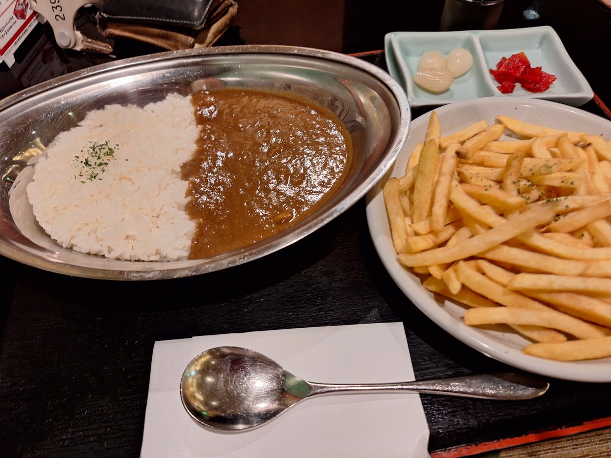 pmukade's tweet photo. 温香郷でまさかのリトルスプーンコラボ。めちゃうまかった。最近復刻したと噂の本店に行く手間省けた。 https://t.co/HKhXTNM3tQ