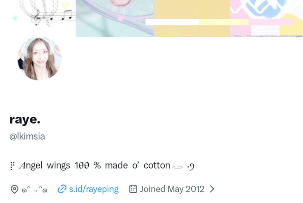 lkimsia's tweet photo. yippie dapat bio cantik dari kak @xebiz :3 thankyou ya! semoga kamu selalu diberi rezeki yang cukup dan selalu hidup happy <3 

maaci jg kakak @vulsture dah bikin bio cantik ini menghiasi profile aku ⭐___⭐ https://t.co/G41OfMMCAZ