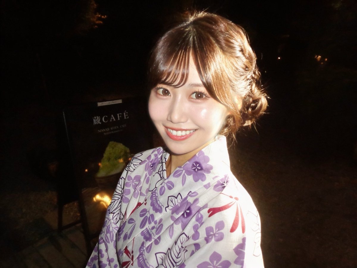 mn02iv_'s tweet photo. 夜の暗くなっちゃった写真もSNOWのナチュラルライトで綺麗なフラッシュにできた💫 #PR https://t.co/2m6cp6ue8c