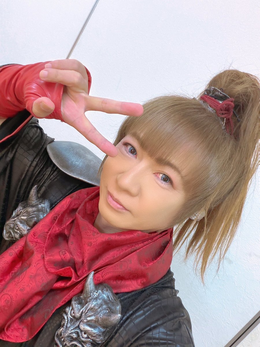 daishi_kajinaga's tweet photo. Psycho le Cému のツアーで福岡Drum Be-1 で大江戸カラクリWORLD！

めちゃくちゃライブ良かった！

今日はメンバー全員で打ち上げや〜

昨日に引き続きライブ前とライブ後の写真をどうぞ🩵
#サイコルシェイム
←左がライブ前　　　　右がライブ後→ https://t.co/darTEb6tHK
