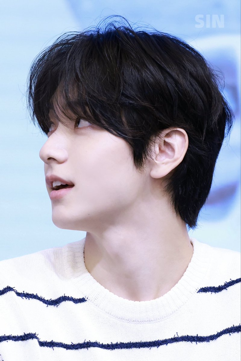 tubavoque's tweet photo. the side profile............ https://t.co/akkYCCborG