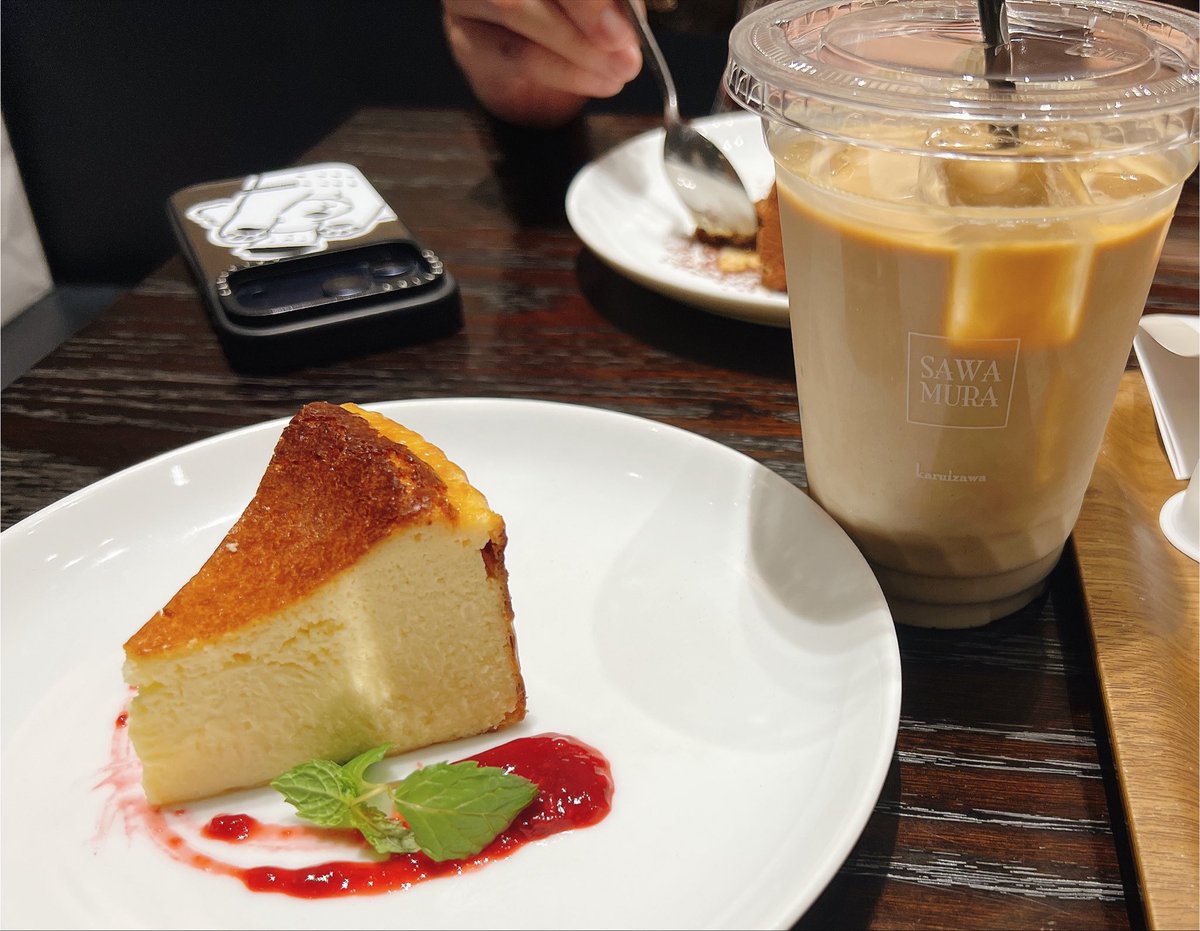 mxmxdap's tweet photo. チーズケーキすき https://t.co/x5XWNdNFSl