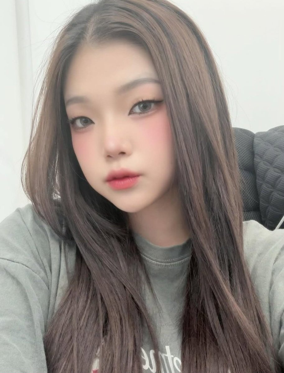 Appletd5o's tweet photo. 이아름❣️ https://t.co/prJF7nKpvT