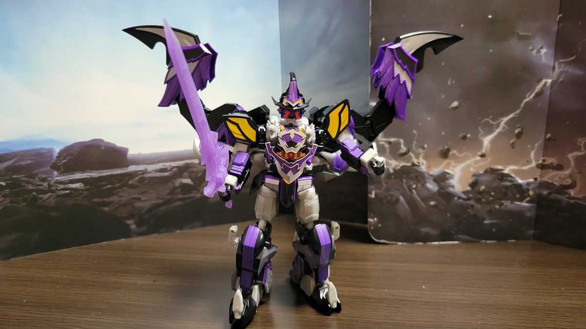 マジキング、シャドウバージョンができたので、SMPマジレンジャー