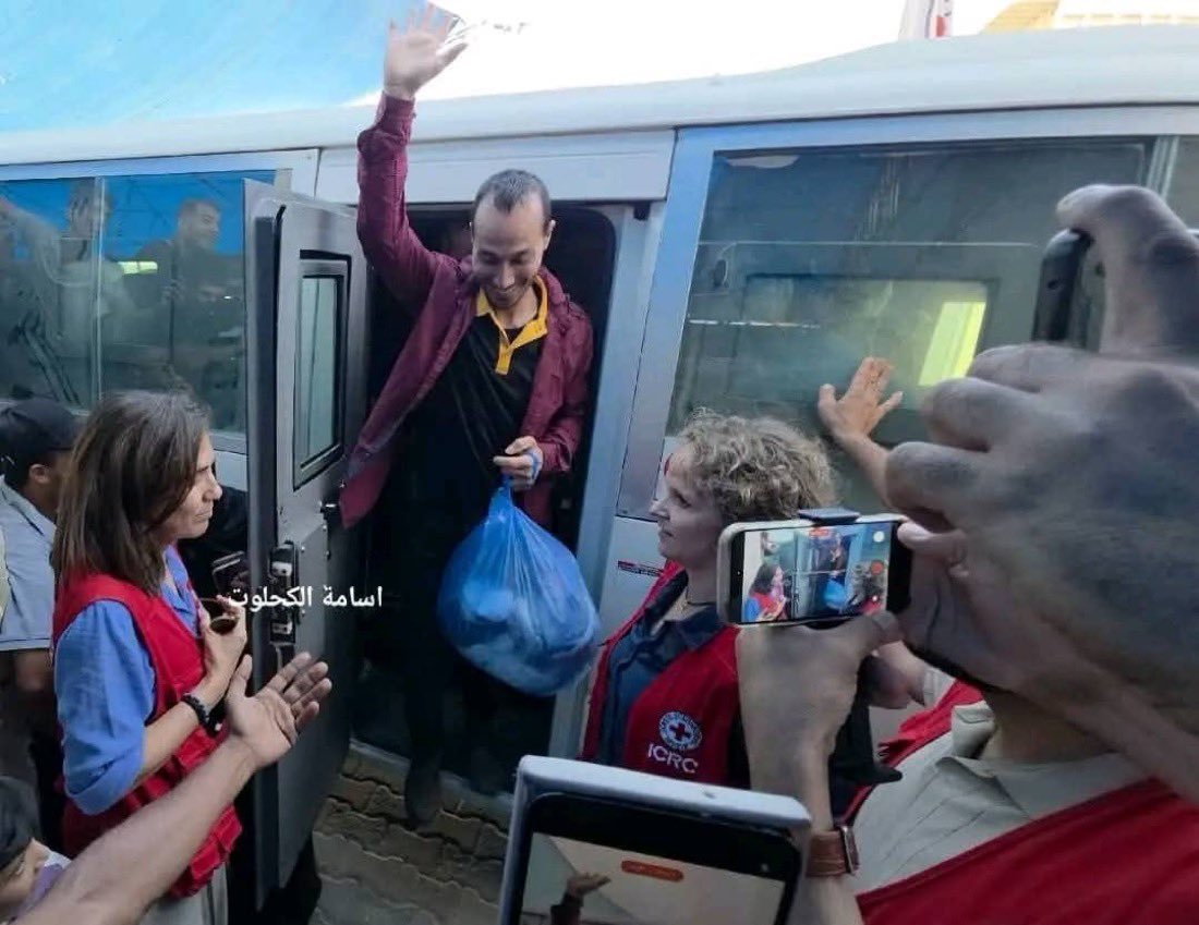 gazanotice's tweet photo. 🚨 BREAKING: Released from an Israeli prison just one week ago, former Palestinian detainee Mohammed Abdulrahman Abu Ras was killed today in an Israeli strike targeting a group of civilians on Omar Al-Mukhtar Street in Gaza City.