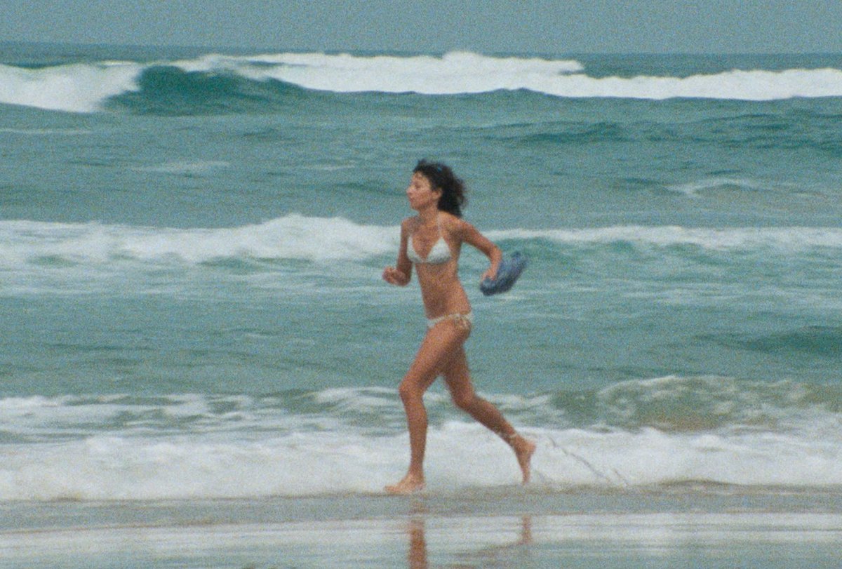 4NReveur's tweet photo. Le Rayon vert (Éric Rohmer, 1986) https://t.co/MR6wLLxZgR