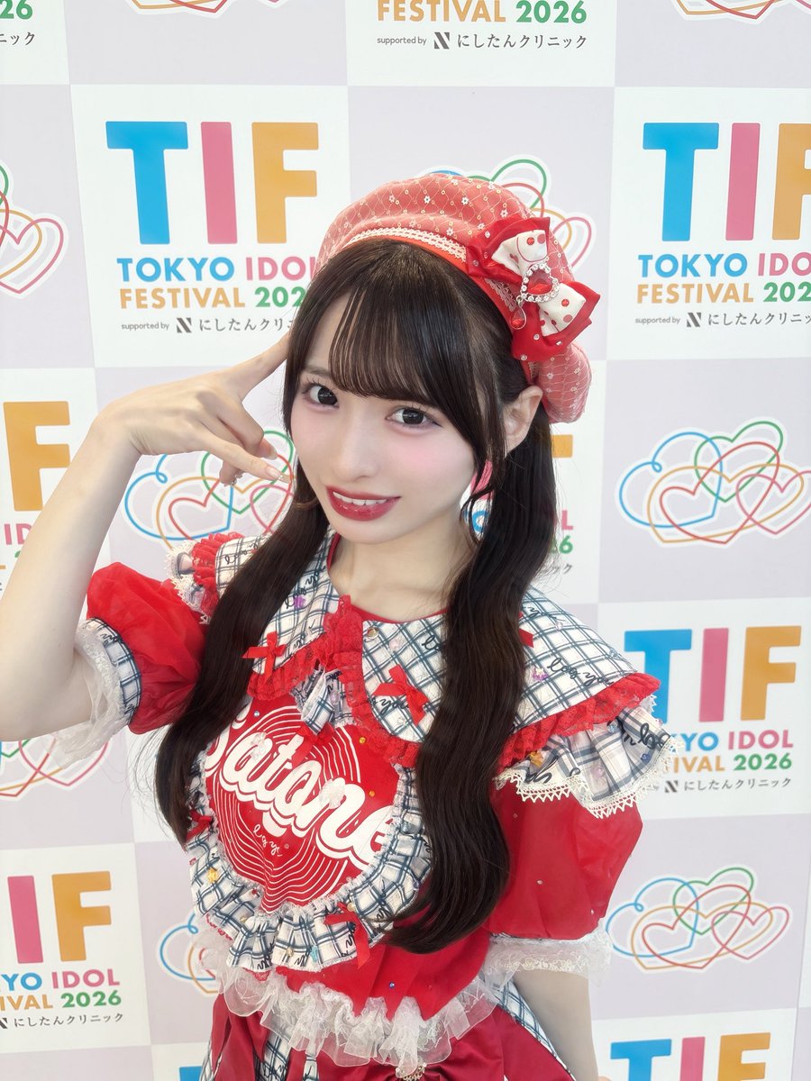 satone_ly1120's tweet photo. #TIF2026 3日目
ありがとうございました☺️♡

ろぐゆーとして初めてのTIF。
あの景色の中でライブができたこと、本当に幸せだったよ💕

みんなが一緒に声を出してくれたり、タオルを回してくれたり、その全部が最高の思い出です🥹♡

会いに来てくれたみんな、本当にありがとう！
この夏、もっとたくさんの思い出を一緒につくろうね🫶🏻
#ろぐゆー #logyou