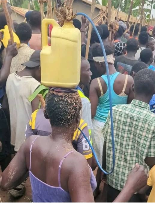 BenonBenjamin1's tweet photo. Don't forget that this is part  of culture in Masabaland.

How do we call this in chemistry,please scientists please help us. https://t.co/pNMHR3T0Fw