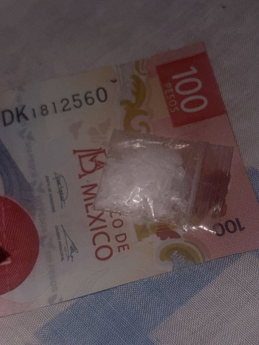 evilpxnk369's tweet photo. qn se lo inhala conmigo?
#drugtwt #drugstwt #meth #cri https://t.co/gfSzzpaloP