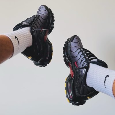 snkrsboybr's tweet photo. NEW SHOES https://t.co/mVfNMlyZ4f