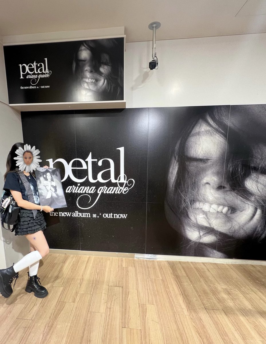 a_yu0626's tweet photo. petalリリースパーティー 🇯🇵 ꕤ ｡˚ 
@ariana_japan  @TOWER_Shibuya https://t.co/YARpx6dPV7