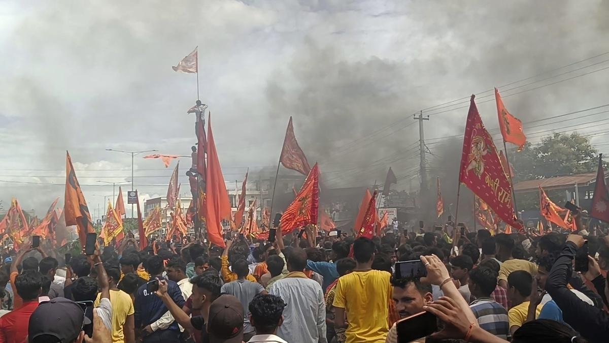 Warlock_mohit's tweet photo. The 13-point agreement between Home Minister Sudan Gurung's government and Hindu groups includes a commitment to hold an all-party dialogue within three months regarding the declaration of Nepal as a Hindu nation. 

Hindu rashtra Nepal 🔥🇳🇵 https://t.co/MUw7gXhgCa