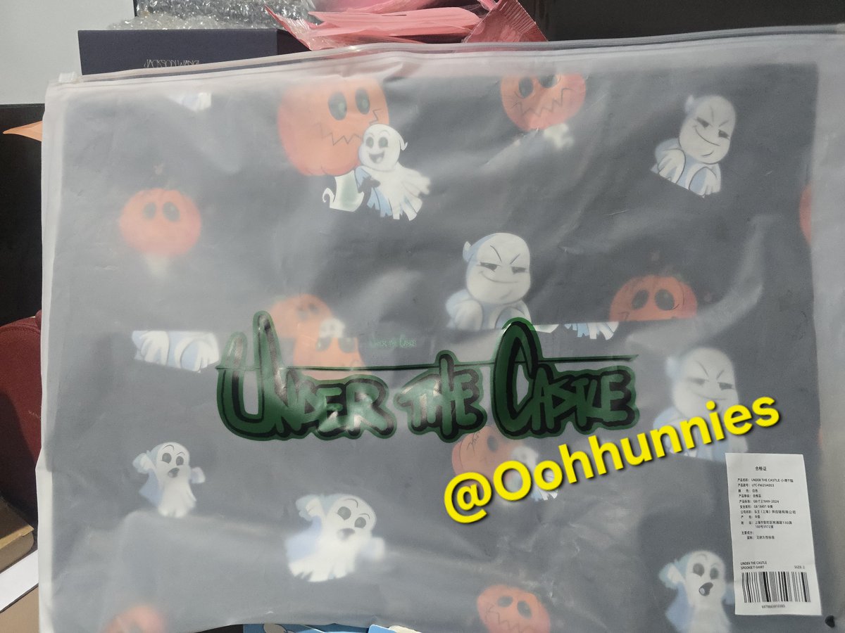 OohHunnies's tweet photo. ปล่อยเสื้อ  UNDER THE CASTLE 
ของใหม่ ยังไม่เคยแกะ ราคา 3,290 บาทรวมส่ง
SPOOKIE T-SHIRT สีขาว ไซส์ 2 ค้าบ

#ตลาดนัดjackson #ตลาดนัดอากาเช่ #ตลาดนัดgot7 #JacksonWang #แจ็คสัน
#UnderthecastlexJacksonWang #spookie https://t.co/uOlOEHKk7H