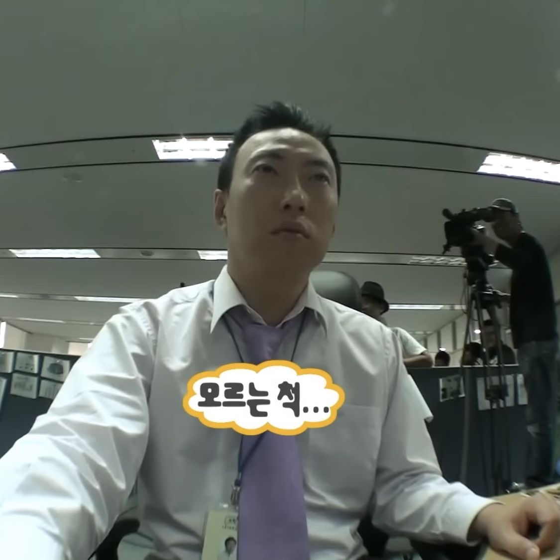 luce_koibito's tweet photo. 4장을 영원히 회피하고…
또 회피하고… https://t.co/QGQXAknTYw