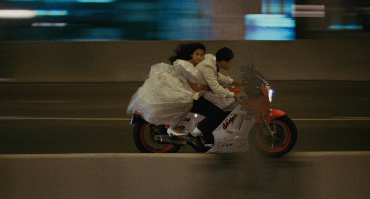 psidayt's tweet photo. a moment of romance (1990) https://t.co/qCGComQSo1
