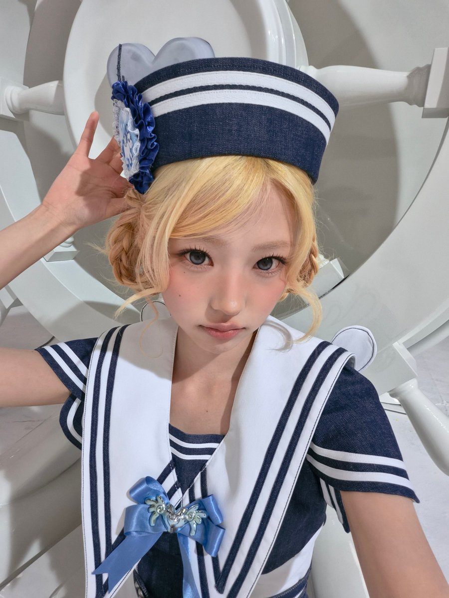 blissofsatin's tweet photo. ㅤㅤㅤ
ㅤㅤㅤ
 #H2UNATION  𑣲
 ｡ﾟ•┈꒰ა ♡ ໒꒱┈•  ｡ﾟ

𝒇𝒓𝒐𝒎 ELLE 🧁 ᯓᡣ𐭩

💭ㅤSummer Hearts is here everyone~
         I look cute right? 😋
⠀ㅤ
ㅤㅤ https://t.co/GMkF34gIrY