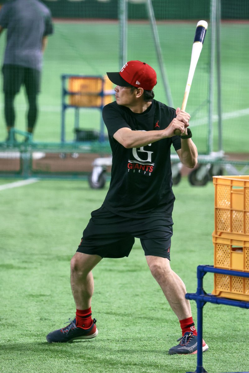 _m_79kame's tweet photo. 今日のかめいさん✨
やっぱり赤がお似合いです🥹

#亀井善行 #giants #ジャイアンツ
2026.08.02 東京ドーム https://t.co/mRatxzXc8T