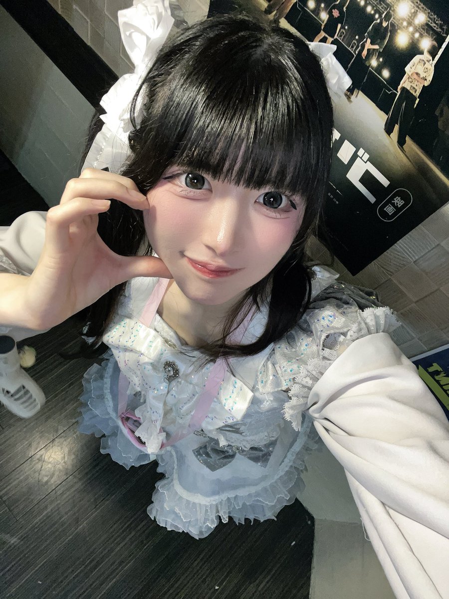 しまK tweet media