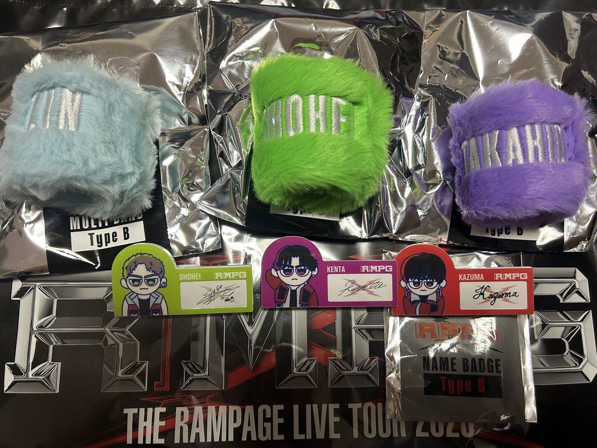 Reomako__18's tweet photo. THE RAMPAGE   ランペ  RMPG
LIVE TOUR 2026 "(R)MPG" グッズ 交換
マルチバンド ネームバッジ

(譲) 川村壱馬(n：1)神谷健太
        陣 浦川翔平 鈴木昂秀 

(求)長谷川慎(ネームバッジ 会場ガチャ)

郵送or 9.13M5V手渡し可能な方
条件合う方 DM リプライ お待ちしています。よろしくお願いします https://t.co/oRgssZlUow